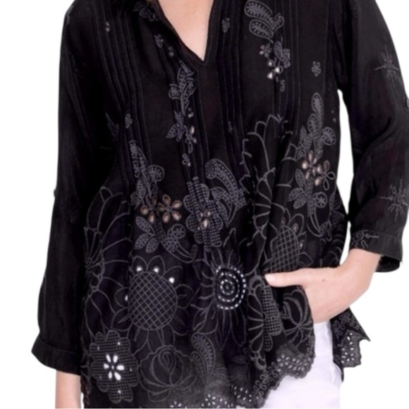 Johnny Was Lemmi Blouse Embroidered Black Women's Top XS NEW - Picture 2 of 14